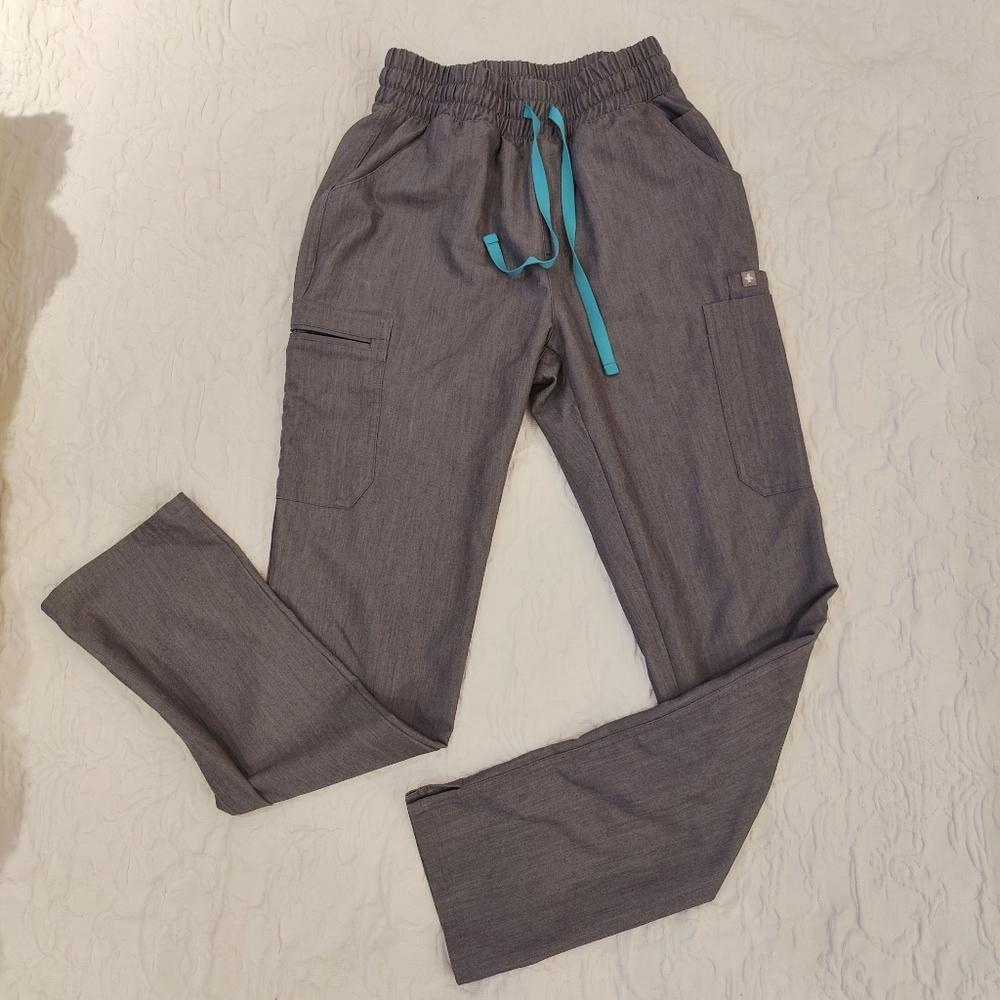 FIGS Women's Scrub Pants YOLA High wasted. XS.